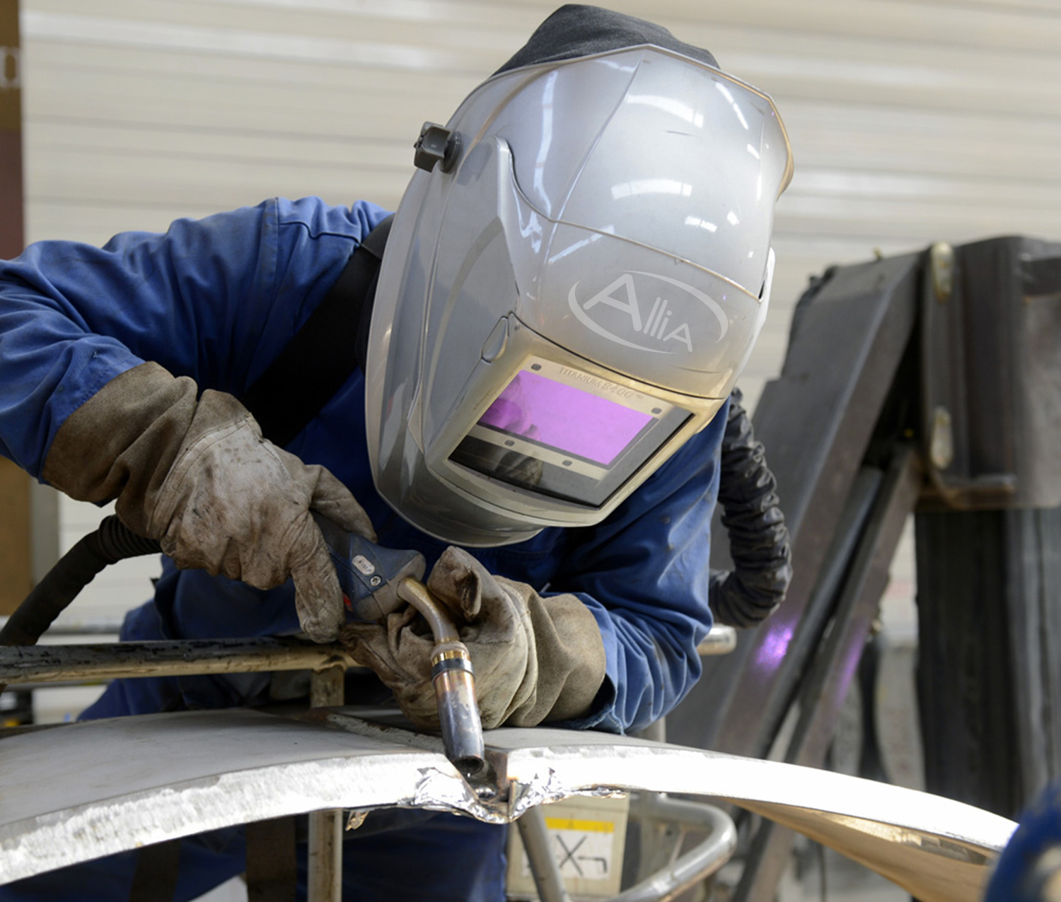 FABRICATION 81
